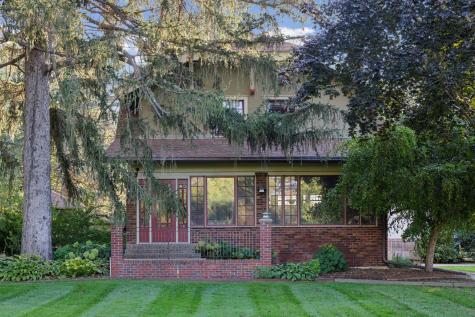 1085 Ryan Avenue W Roseville MN 55113