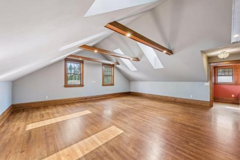1085 Ryan Avenue W Roseville MN 55113