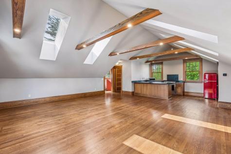 1085 Ryan Avenue W Roseville MN 55113