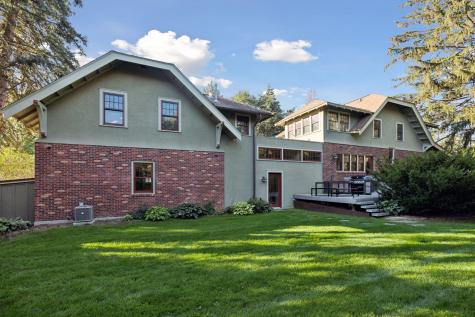 1085 Ryan Avenue W Roseville MN 55113