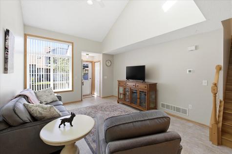 14211 Xenon Street NW Anoka MN 55303