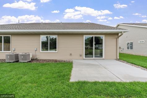2333 17th Avenue E North Saint Paul MN 55109