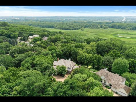 7180 Kenmare Drive Bloomington MN 55438