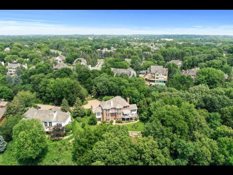 7180 Kenmare Drive Bloomington MN 55438