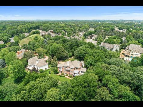 7180 Kenmare Drive Bloomington MN 55438