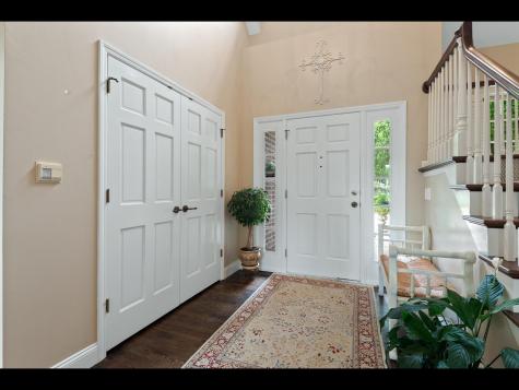 7180 Kenmare Drive Bloomington MN 55438