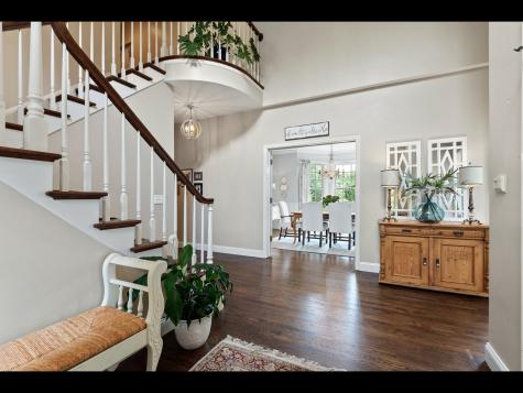 7180 Kenmare Drive Bloomington MN 55438