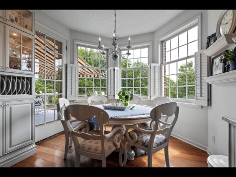 7180 Kenmare Drive Bloomington MN 55438