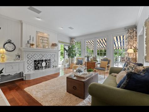7180 Kenmare Drive Bloomington MN 55438