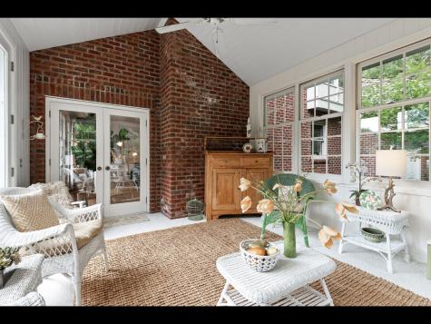 7180 Kenmare Drive Bloomington MN 55438