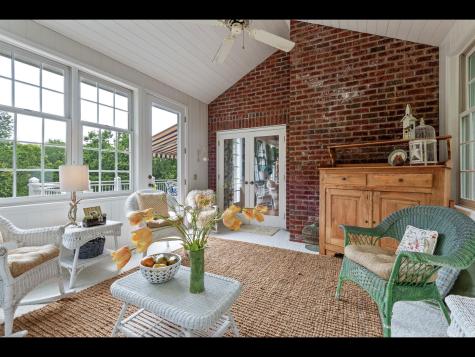 7180 Kenmare Drive Bloomington MN 55438