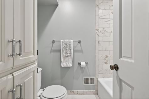7180 Kenmare Drive Bloomington MN 55438
