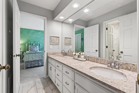 7180 Kenmare Drive Bloomington MN 55438