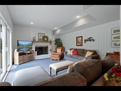 7180 Kenmare Drive Bloomington MN 55438