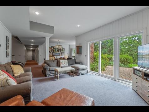 7180 Kenmare Drive Bloomington MN 55438