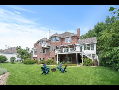7180 Kenmare Drive Bloomington MN 55438