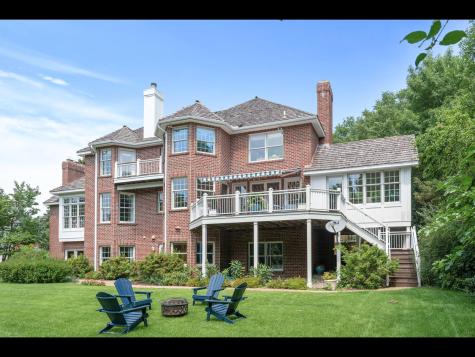 7180 Kenmare Drive Bloomington MN 55438