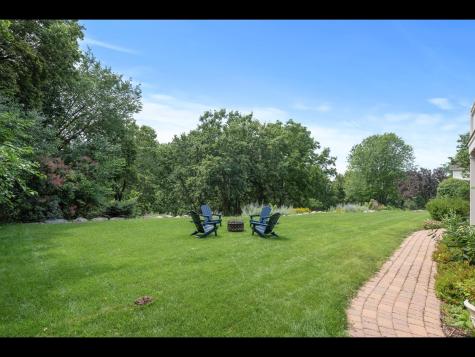 7180 Kenmare Drive Bloomington MN 55438