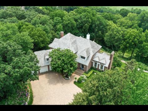7180 Kenmare Drive Bloomington MN 55438