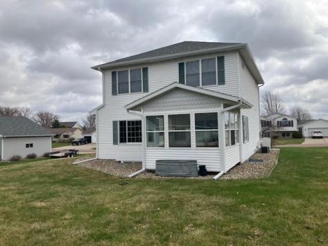 1305 5th Street NE Waseca MN 56093