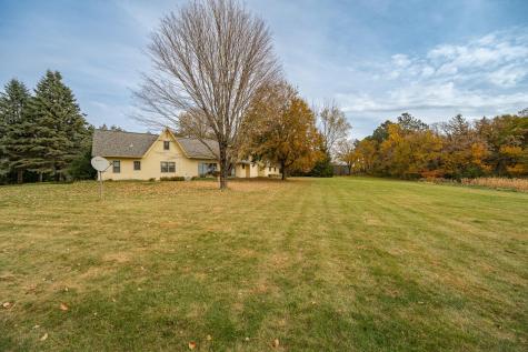 8601 County Road 3 NW Oronoco MN 55960
