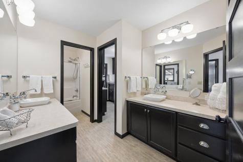 5060 Edgewater Drive Mound MN 55364