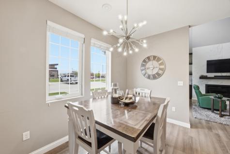 523 33rd Way E West Fargo ND 58078
