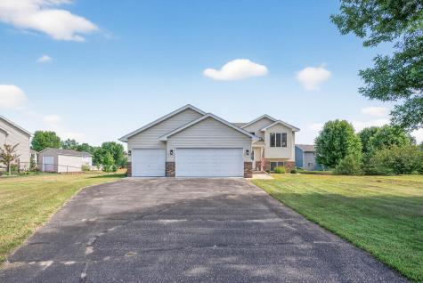 516 Cottonwood Street SW Isanti MN 55040