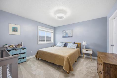 609 5th Street E Horace ND 58047