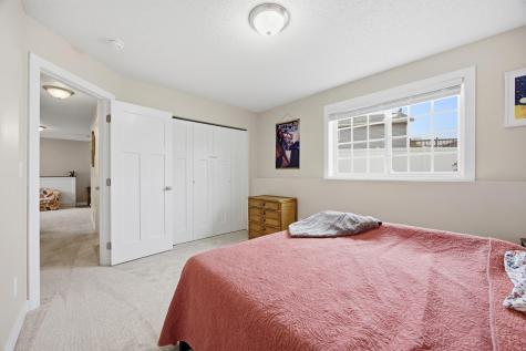 609 5th Street E Horace ND 58047