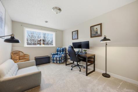 609 5th Street E Horace ND 58047
