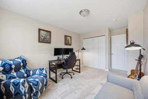 609 5th Street E Horace ND 58047
