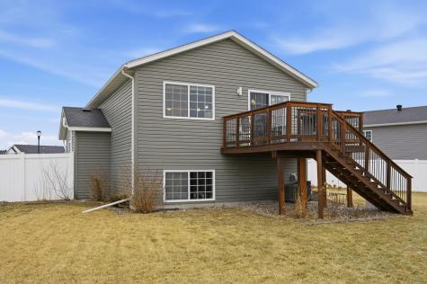 609 5th Street E Horace ND 58047