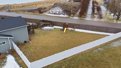 609 5th Street E Horace ND 58047