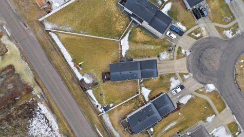 609 5th Street E Horace ND 58047
