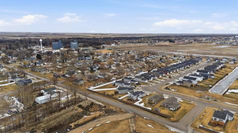 609 5th Street E Horace ND 58047