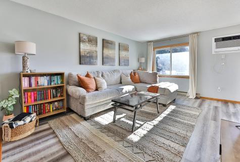 46 Fremont Drive S Fargo ND 58103