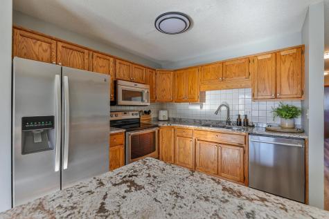 46 Fremont Drive S Fargo ND 58103