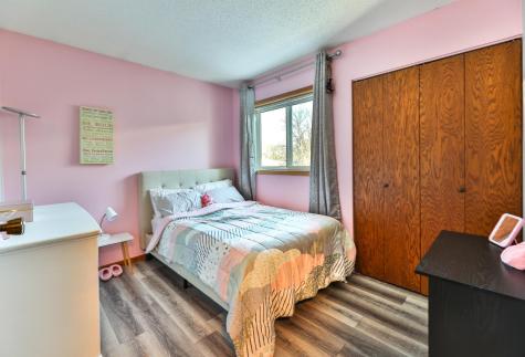 46 Fremont Drive S Fargo ND 58103