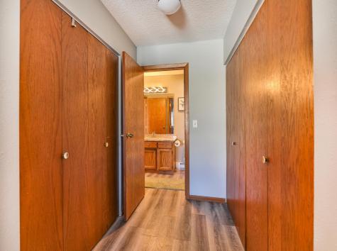 46 Fremont Drive S Fargo ND 58103