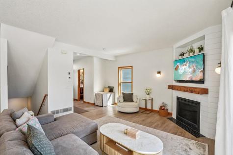 5769 Sunset Road Mound MN 55364