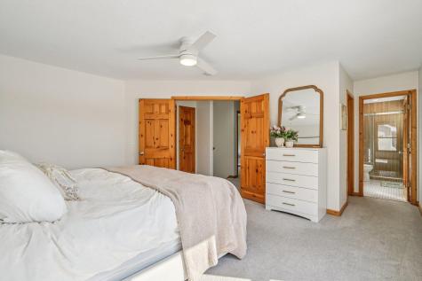 5769 Sunset Road Mound MN 55364