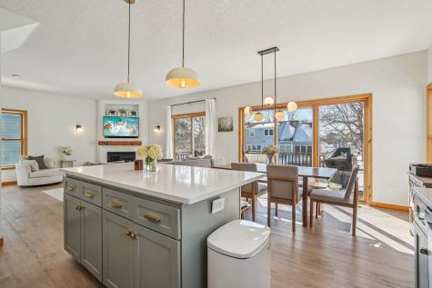 5769 Sunset Road Mound MN 55364
