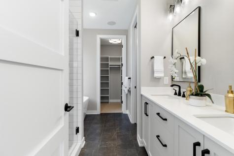 7805 146th Terrace Savage MN 55378