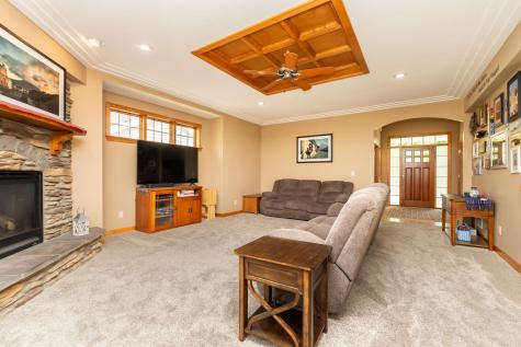 517 Appaloosa Avenue Shakopee MN 55379