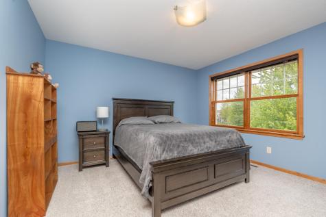 517 Appaloosa Avenue Shakopee MN 55379