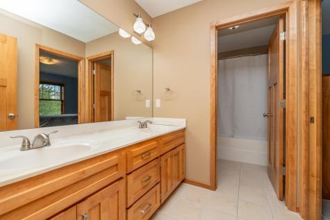 517 Appaloosa Avenue Shakopee MN 55379