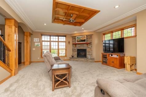 517 Appaloosa Avenue Shakopee MN 55379