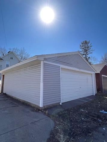 757 Minnehaha Avenue W Saint Paul MN 55104
