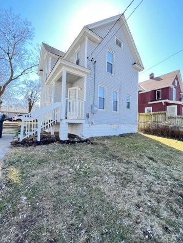757 Minnehaha Avenue W Saint Paul MN 55104